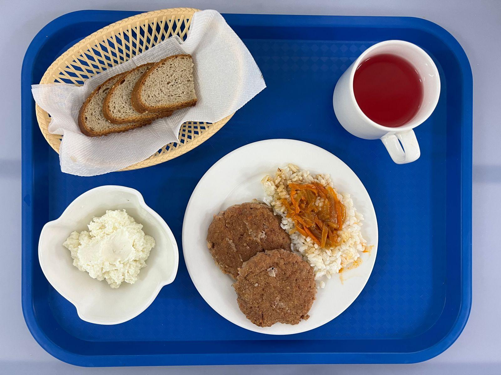 Күнделікті тегін тамақтанатын оқушылардың ас мәзірі