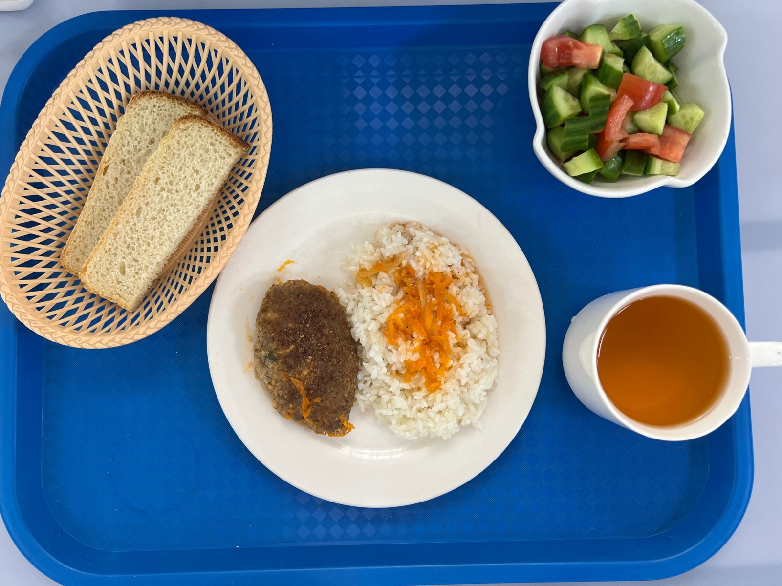 Күнделікті тегін тамақтанатын оқушылардың ас мәзірі