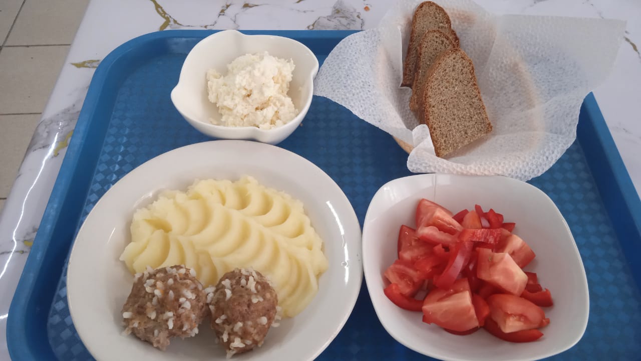 Күнделікті тегін тамақтанатын оқушылардың ас мәзірі