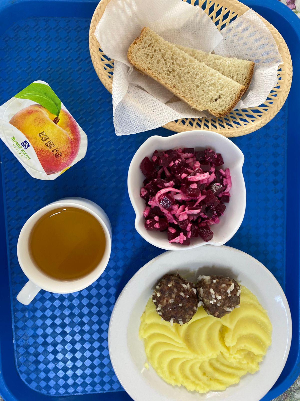 Күнделікті тегін тамақтанатын оқушылардың ас мәзірі