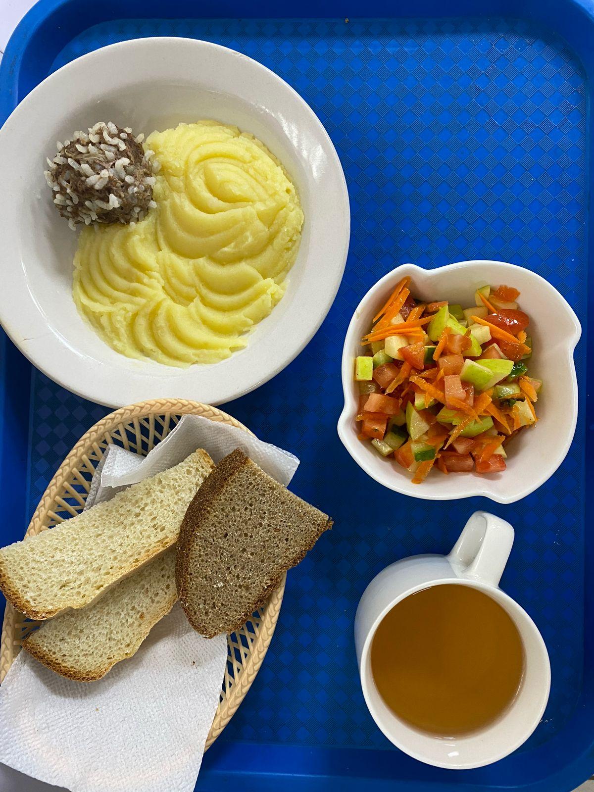 Күнделікті тегін тамақтанатын оқушылардың ас мәзірі